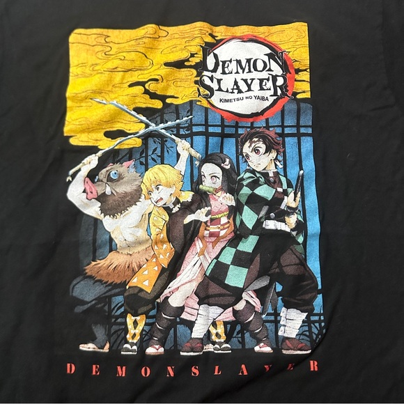 Demon Slayer Shirt size Large - Picture 2 of 6
